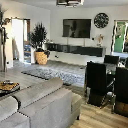 Pod Bykiem Apartment